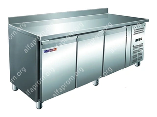 Стол холодильный Cooleq GN3200TN